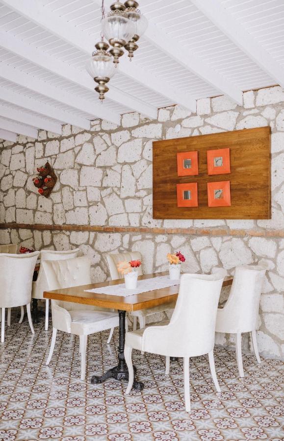 Deruni Butik Hotel Smirne Esterno foto